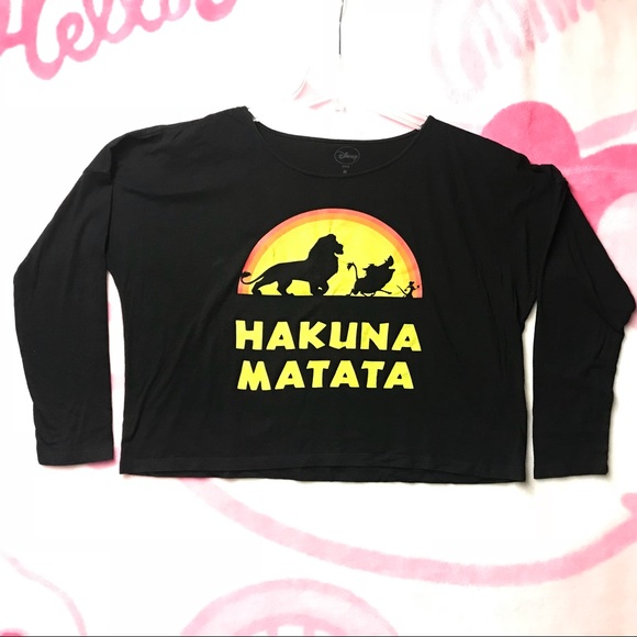 Disney Tops - Disney Lion King Hakuna Matata Womens Shirt Medium